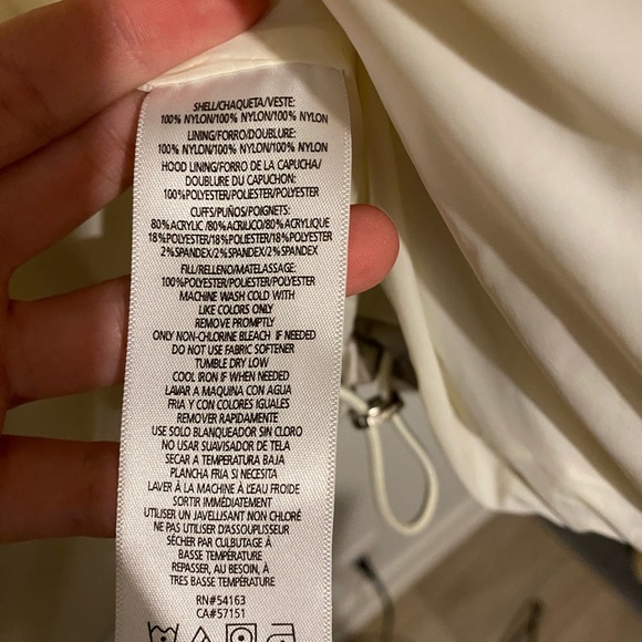 Calvin Klein Crop Shine Hooded Puffer Jacket - Picture 5 of 5